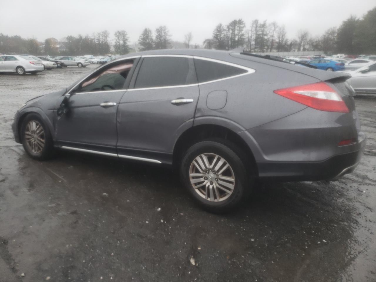 Image 2 of 2015 HONDA CROSSTOUR EX 2015 with VIN 5J6TF3H36FL001599