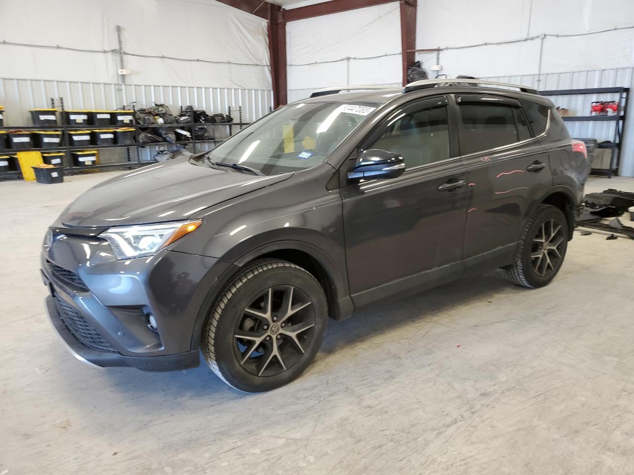 Изображение 1 2016 TOYOTA RAV4 SE 2016 с VIN JTMNFREV1GJ077929