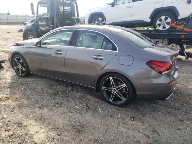 Obraz 2 z 2021 MERCEDES-BENZ A 220 4MATIC 2021 z VIN W1K3G4FB1MJ323715