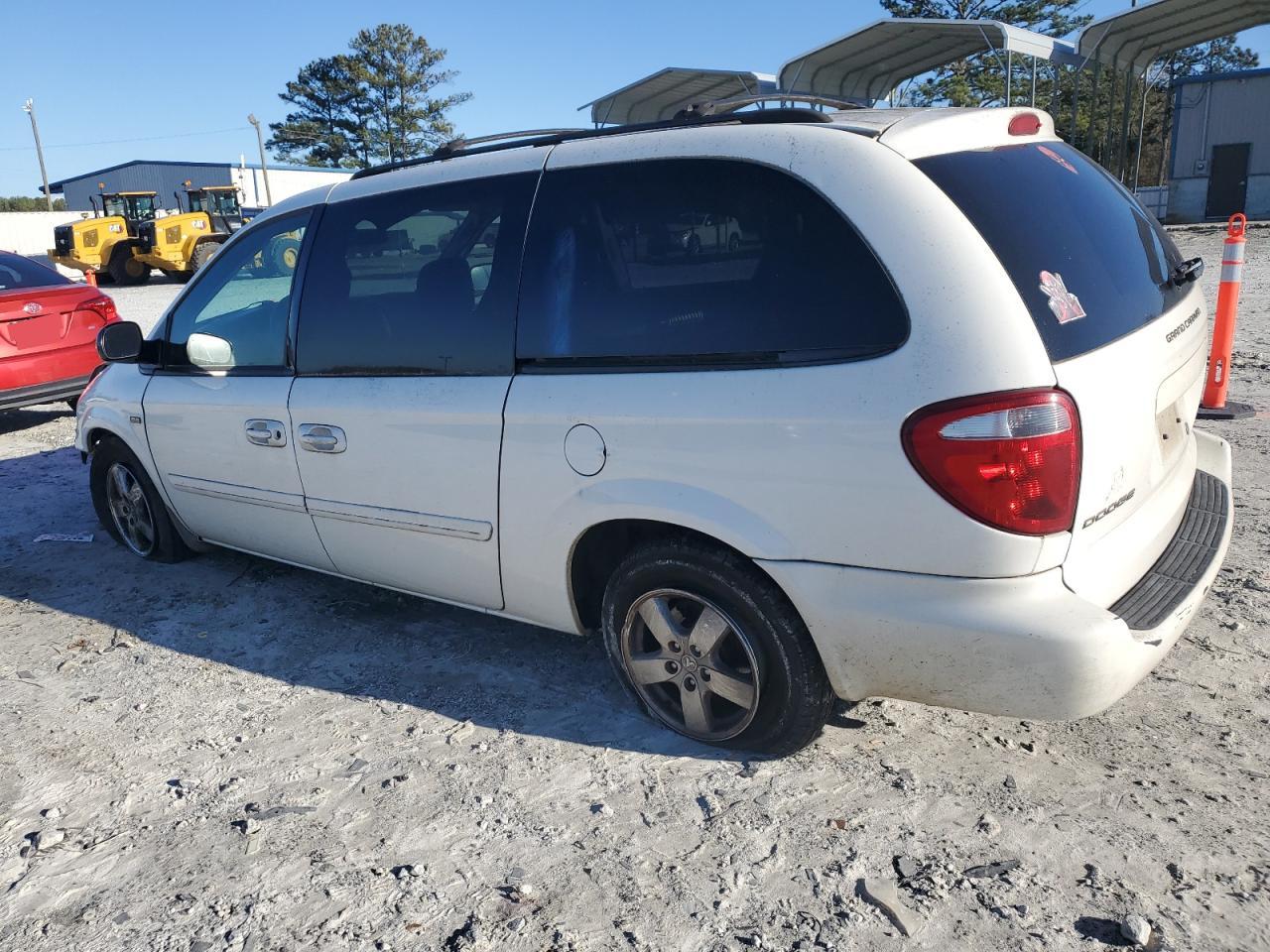 Image 2 of 2007 DODGE GRAND CARAVAN SXT 2007 with VIN 2D4GP44L27R200287