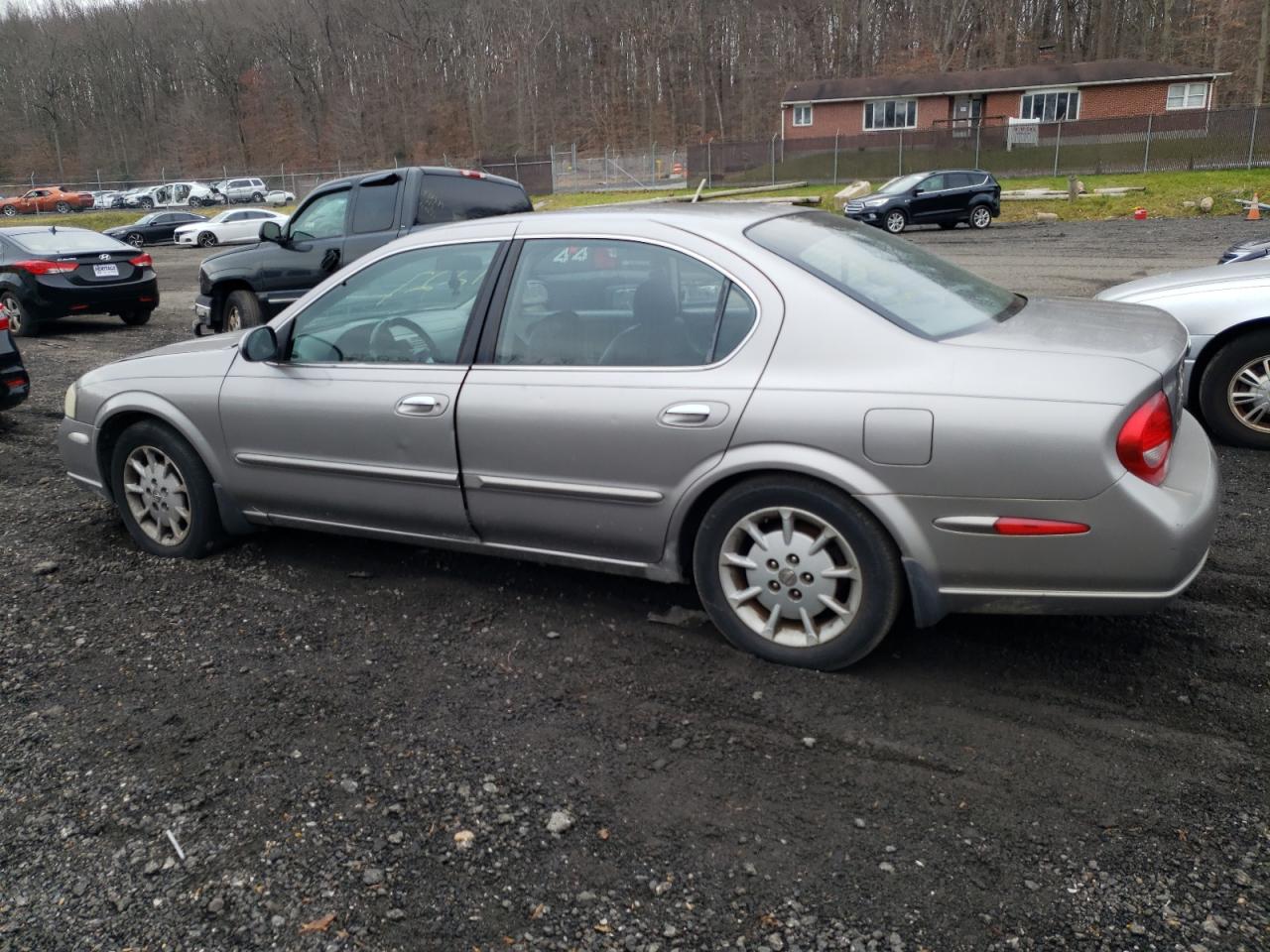 Image 2 of 2000 NISSAN MAXIMA GLE 2000 with VIN JN1CA31A9YT030792
