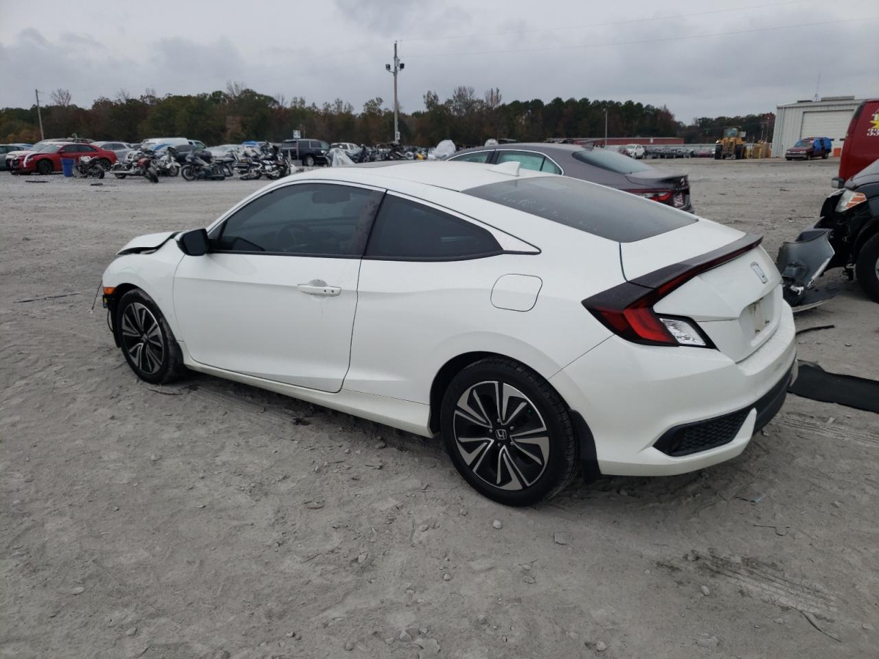 Image 2 of 2016 HONDA CIVIC EXL 2016 with VIN 2HGFC3B74GH356388
