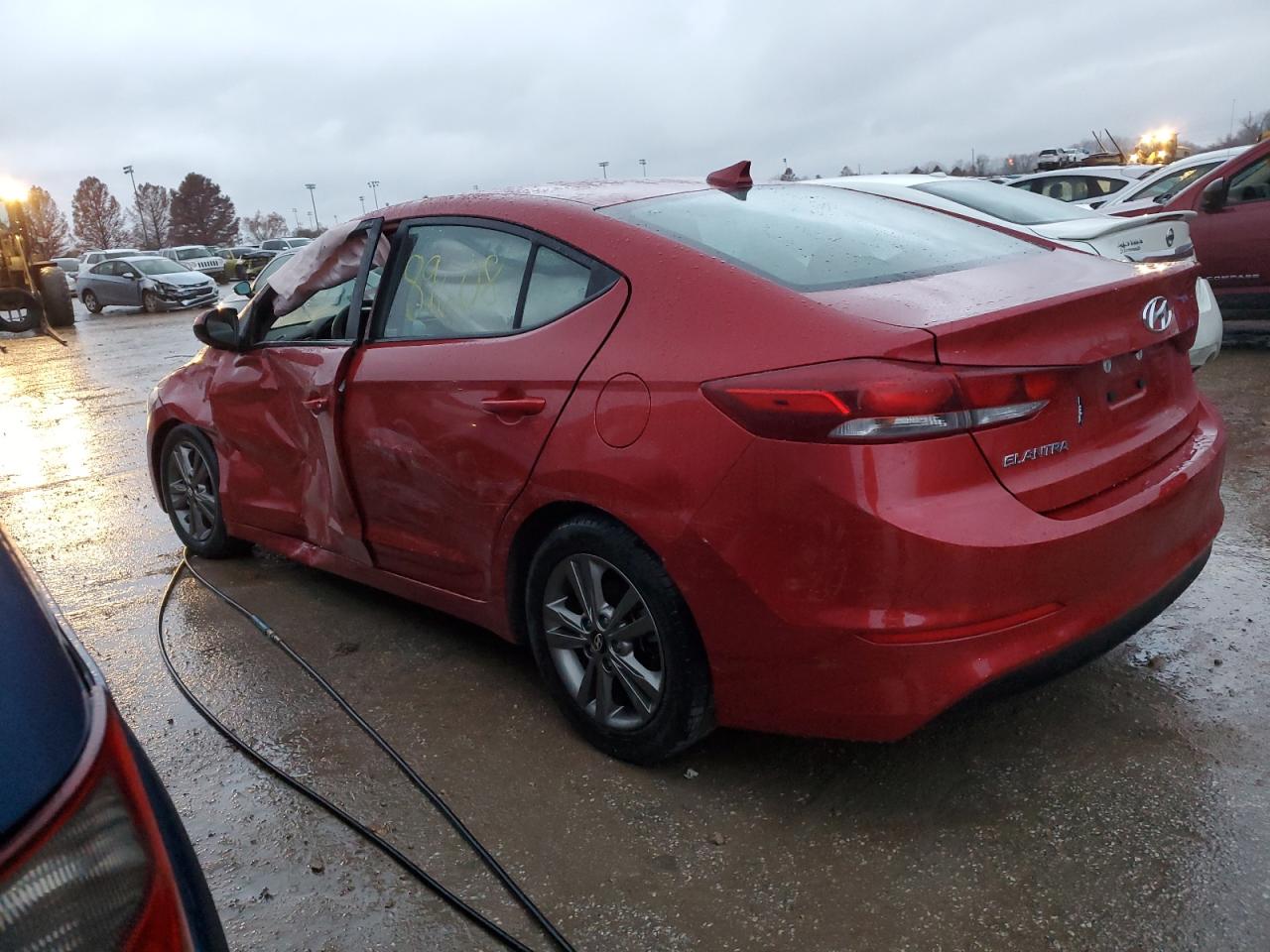 Изображение 2 2018 HYUNDAI ELANTRA SEL 2018 с VIN 5NPD84LF1JH325245