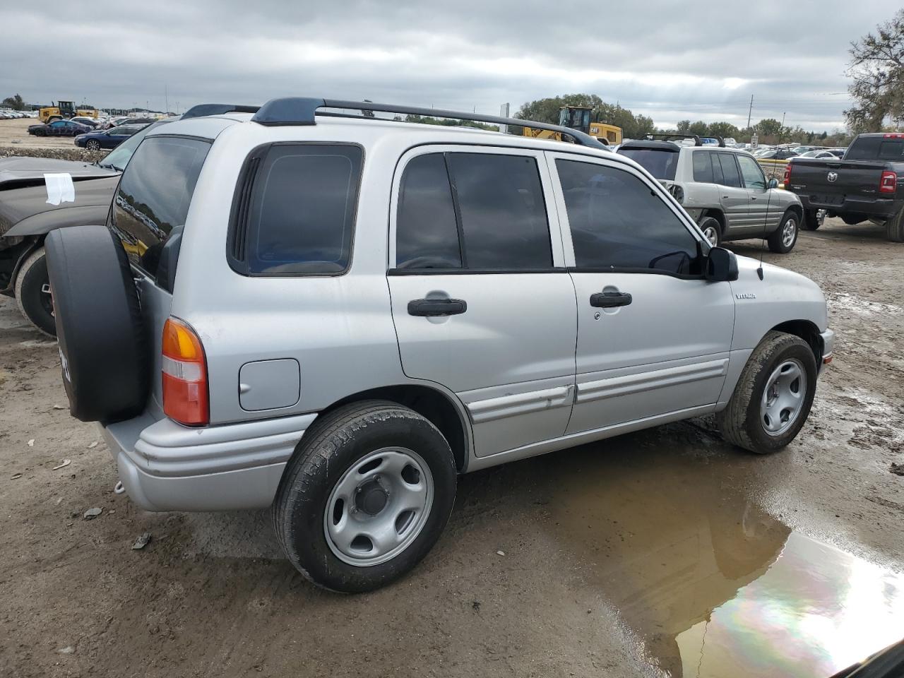 Obraz 3 z 2002 SUZUKI VITARA JLS 2002 z VIN 2S3TE52V626110261