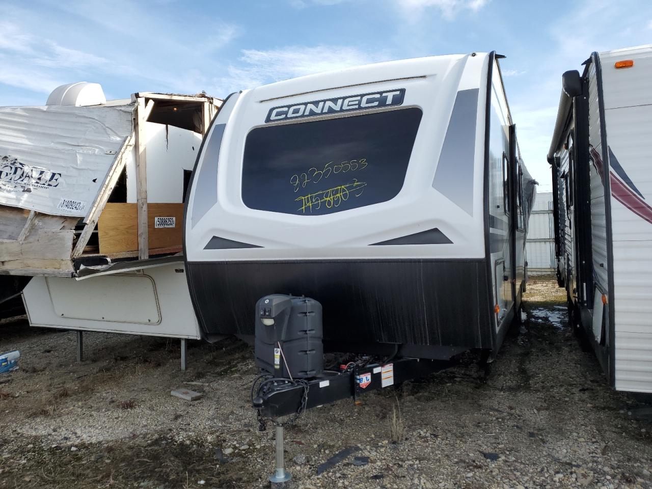 Image 2 of 2021 KZ CONNECT 2021 with VIN 4EZTL2726M7100655