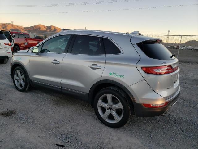 Изображение 2 2016 LINCOLN MKC PREMIERE 2016 с VIN 5LMCJ1C93GUJ11065