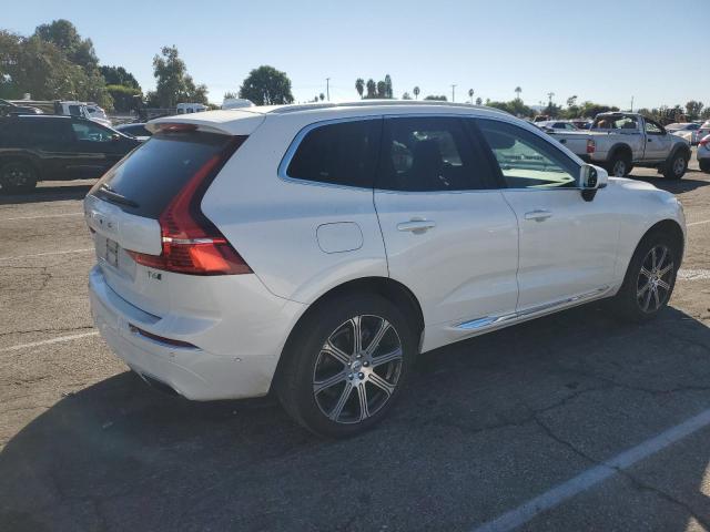 Obraz 3 z 2021 VOLVO XC60 T6 INSCRIPTION 2021 z VIN YV4A22RLXM1783512