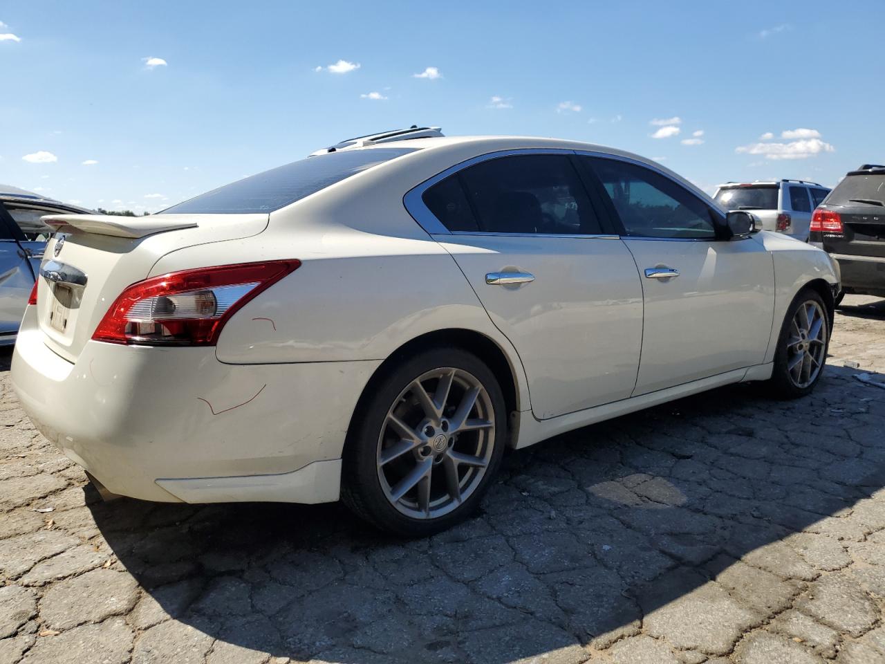 Obraz 3 z 2010 NISSAN MAXIMA S 2010 z VIN 1N4AA5AP6AC831308