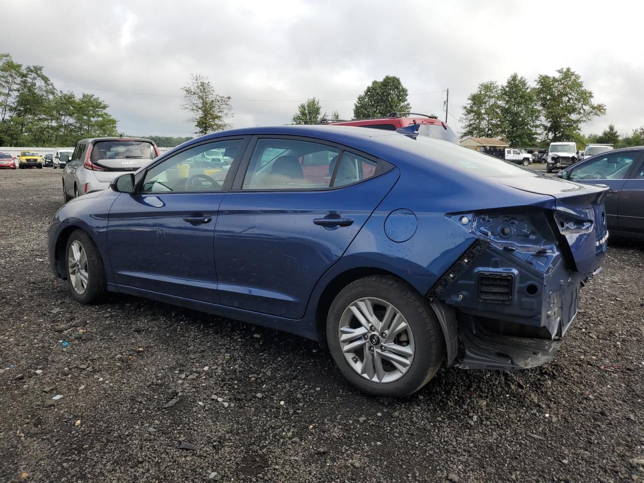 Obraz 2 z 2020 HYUNDAI ELANTRA SEL 2020 z VIN 5NPD84LFXLH613638