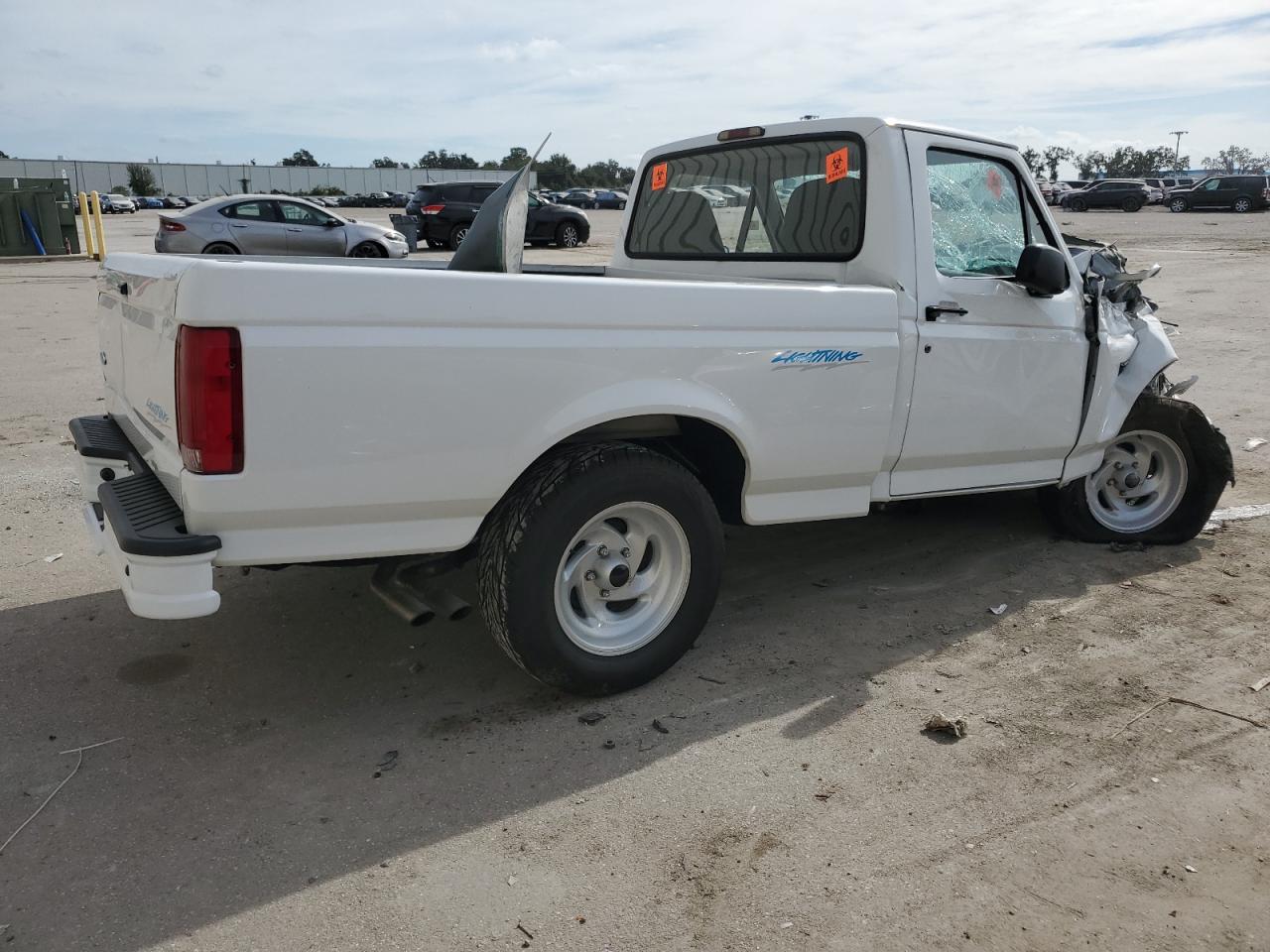 Image 3 of 1994 FORD F150  1994 with VIN 1FTDF15RXRLA80979