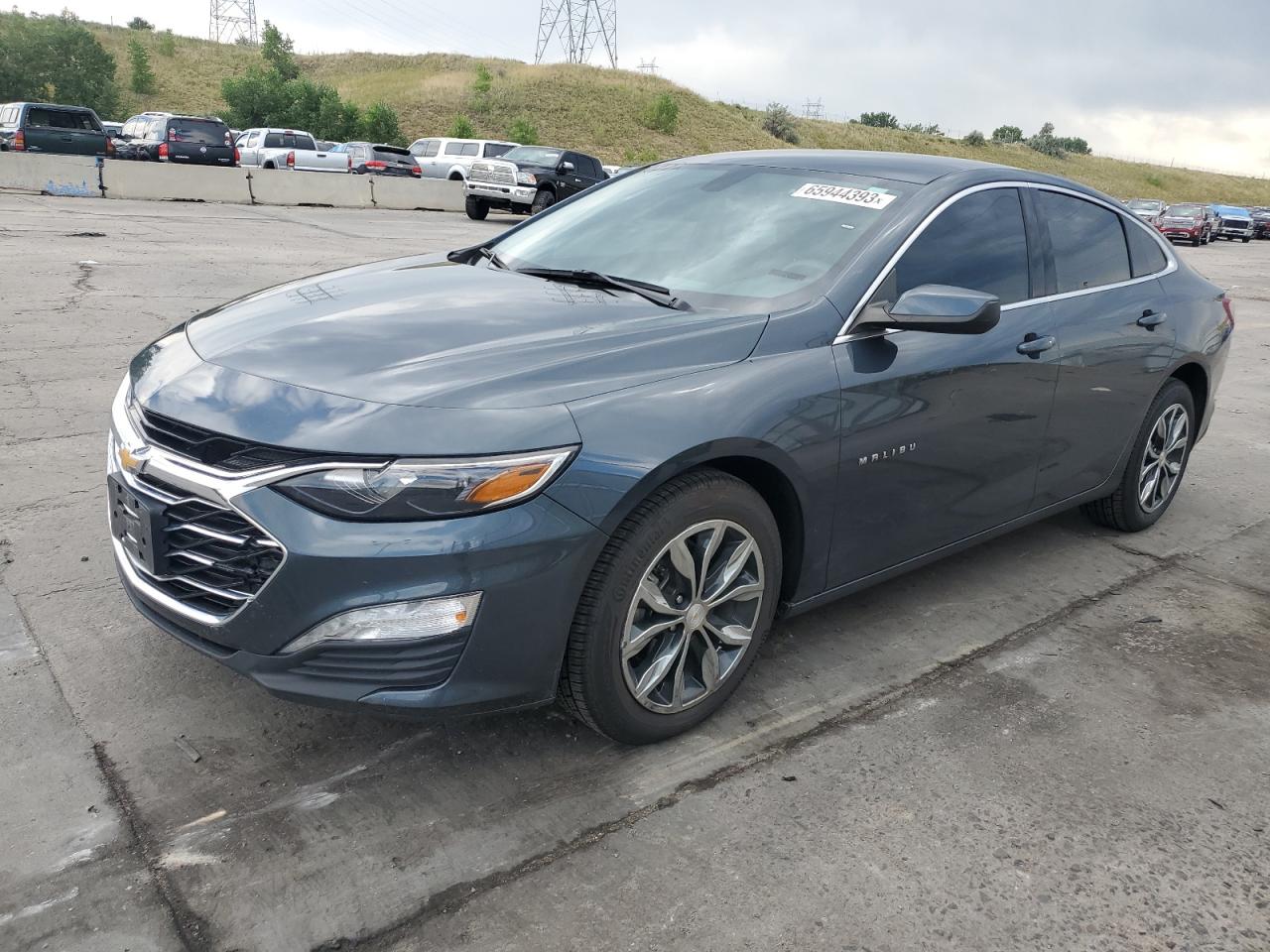 Изображение 1 2020 CHEVROLET MALIBU LT 2020 с VIN 1G1ZD5ST2LF122238