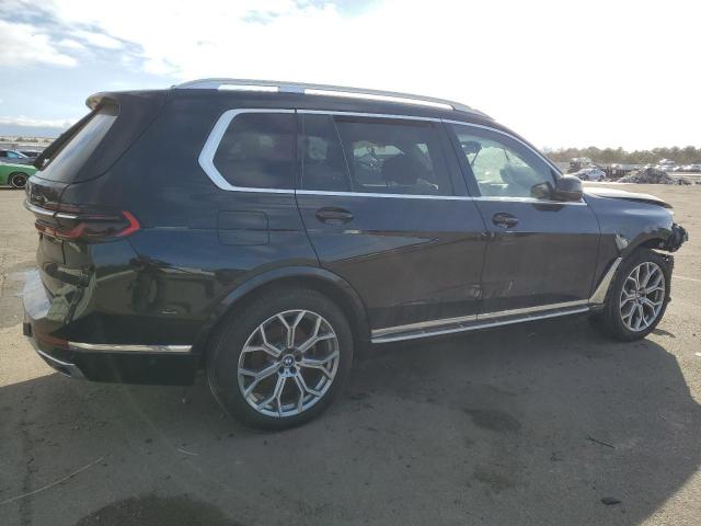 Obraz 3 z 2024 BMW X7 XDRIVE40I 2024 z VIN 5UX23EM06R9S21181