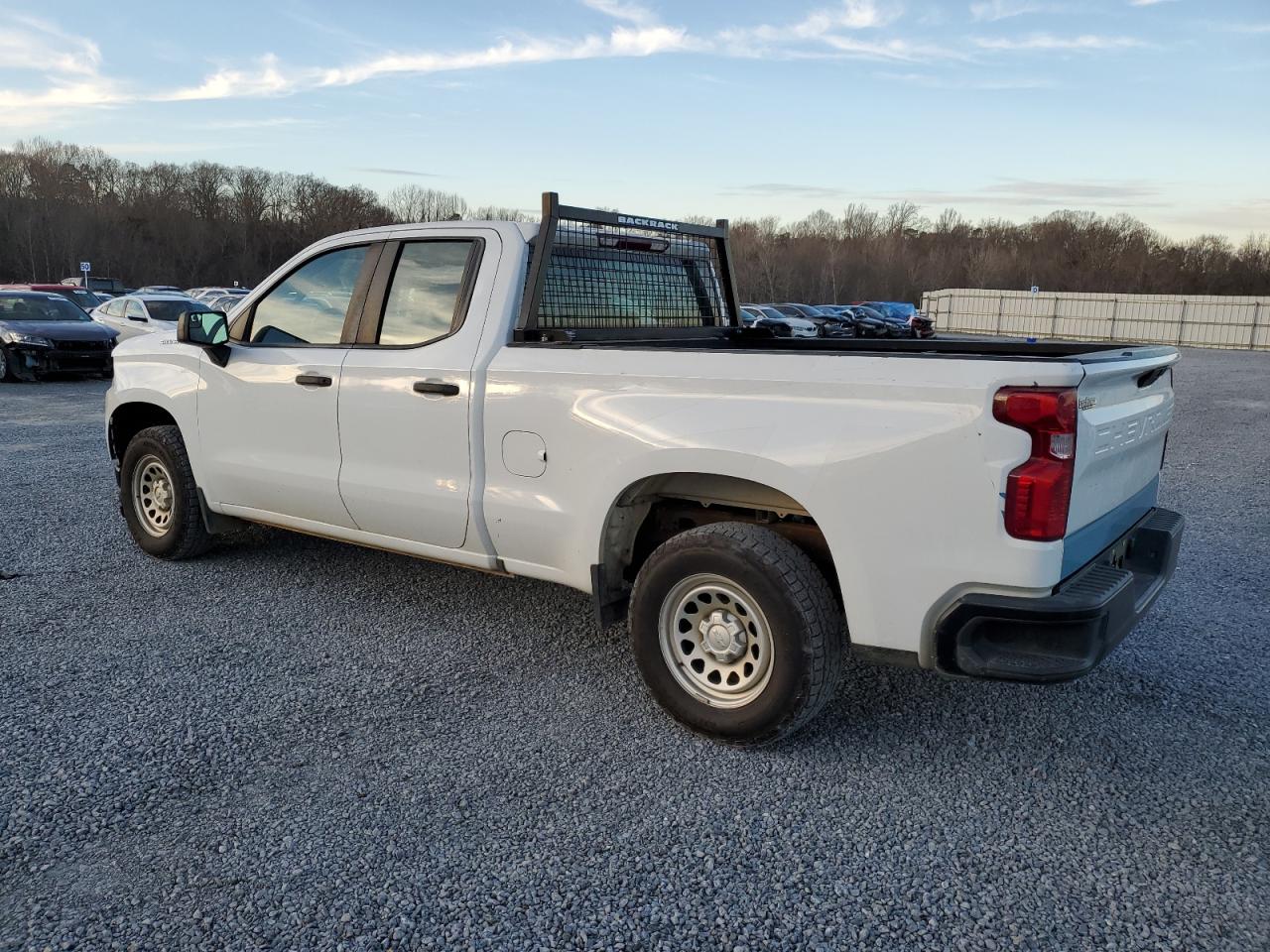 Image 2 of 2019 CHEVROLET SILVERADO C1500 2019 with VIN 1GCRWAEH7KZ272196