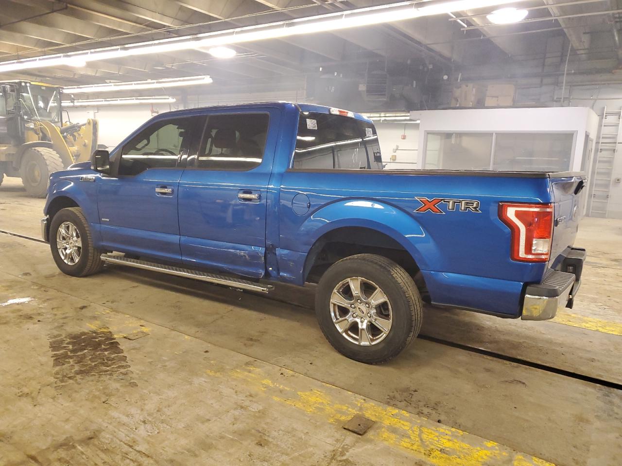 Image 2 of 2016 FORD F150 SUPERCREW 2016 with VIN 1FTEW1CP8GFB38492