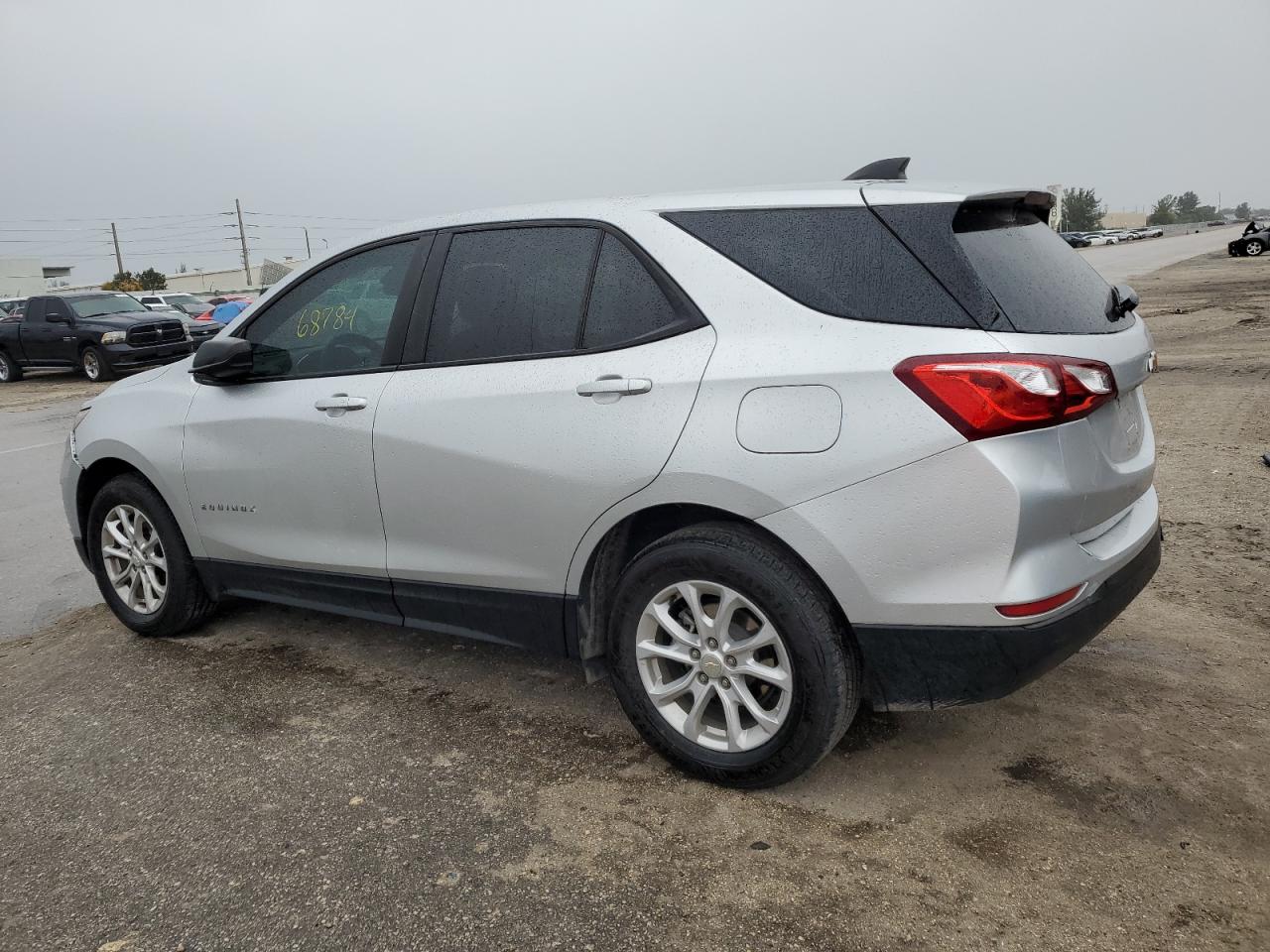 Obraz 2 z 2020 CHEVROLET EQUINOX LS 2020 z VIN 3GNAXHEV5LS594964