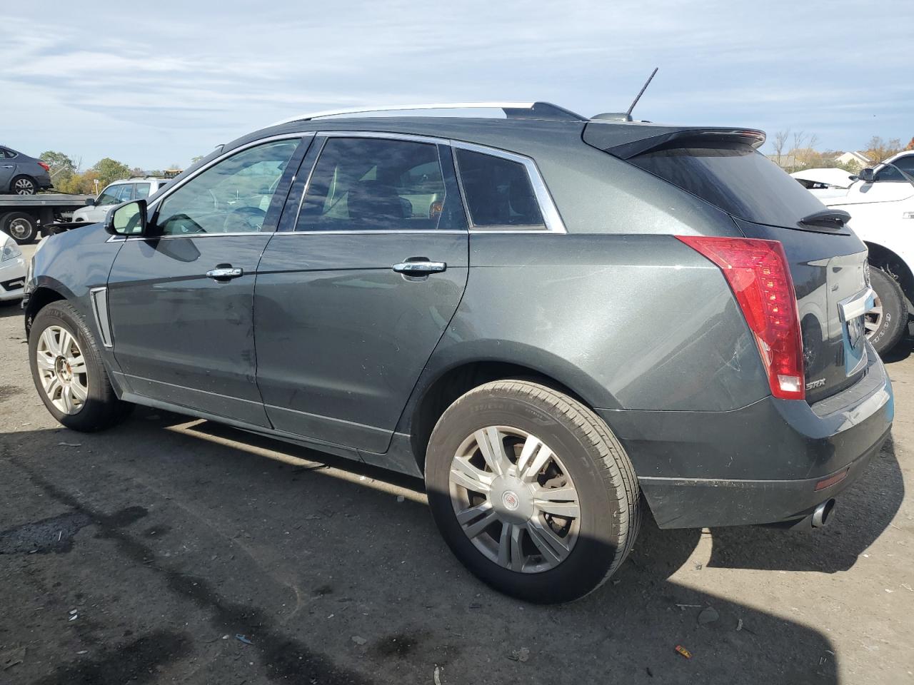 Obraz 2 z Cadillac Srx Luxury Collection 2015 z VIN 3GYFNEE31FS571004