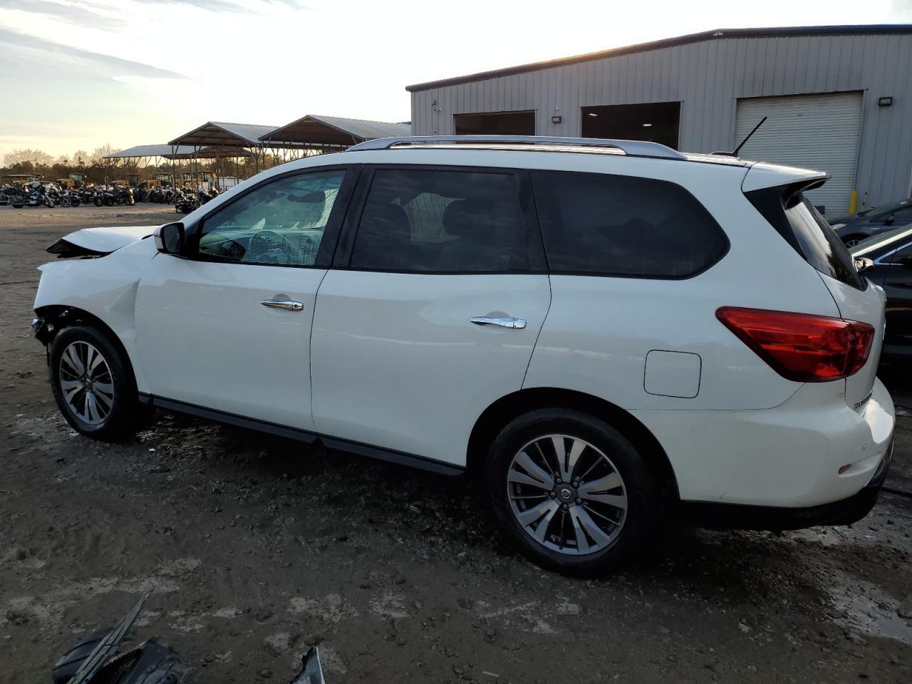 Image 2 of 2017 NISSAN PATHFINDER S 2017 with VIN 5N1DR2MN7HC650460