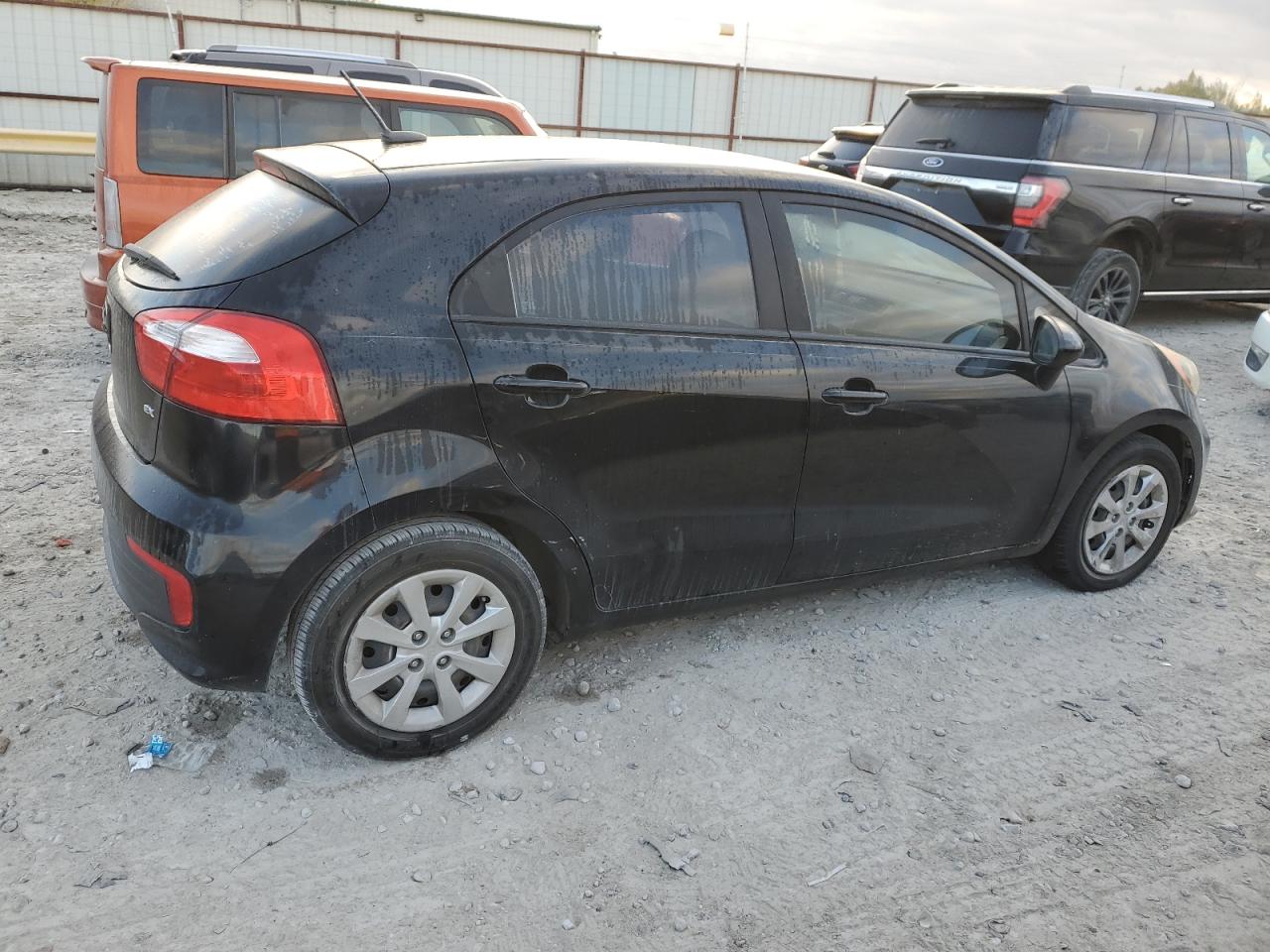 Изображение 3 2016 KIA RIO EX 2016 с VIN KNADN5A38G6686205