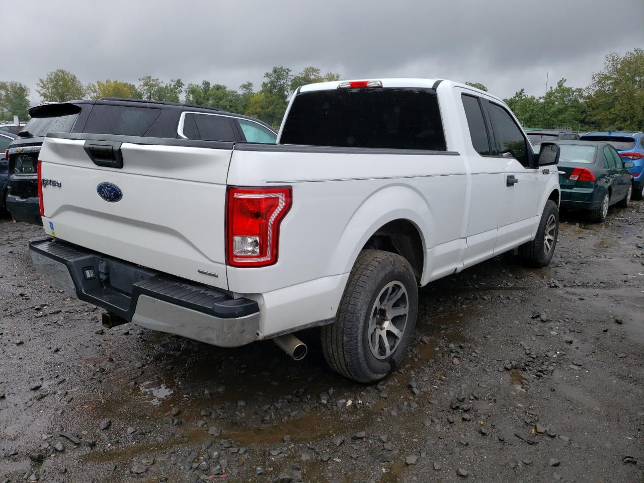Obraz 3 z 2015 FORD F150 SUPER CAB 2015 z VIN 1FTEX1CF6FKD50396