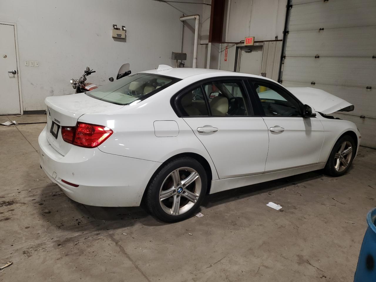 Image 3 of 2015 BMW 328 XI 2015 with VIN WBA3B3G57FNT19673