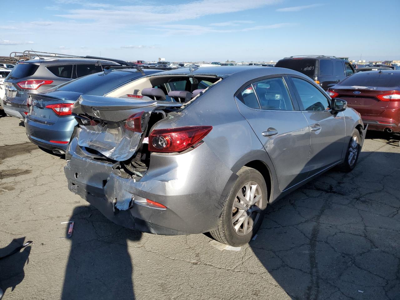 Изображение 3 2014 MAZDA 3 TOURING 2014 с VIN JM1BM1V79E1212700