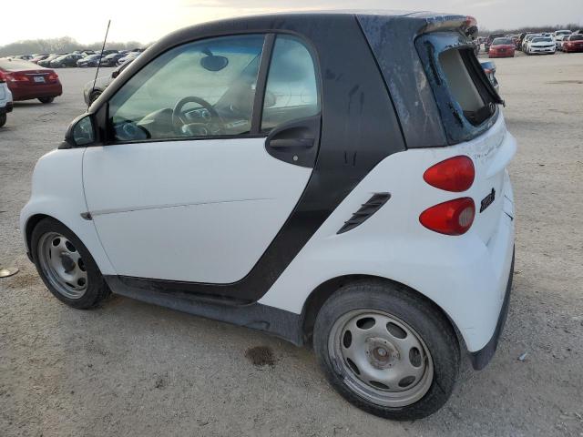 Obraz 2 z 2013 SMART FORTWO PURE 2013 z VIN WMEEJ3BA2DK704223