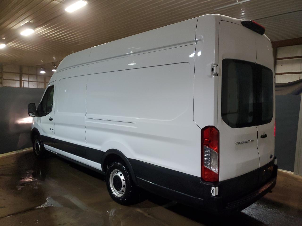 Image 2 of 2021 FORD TRANSIT T-250 2021 with VIN 1FTBR3X8XMKA12596