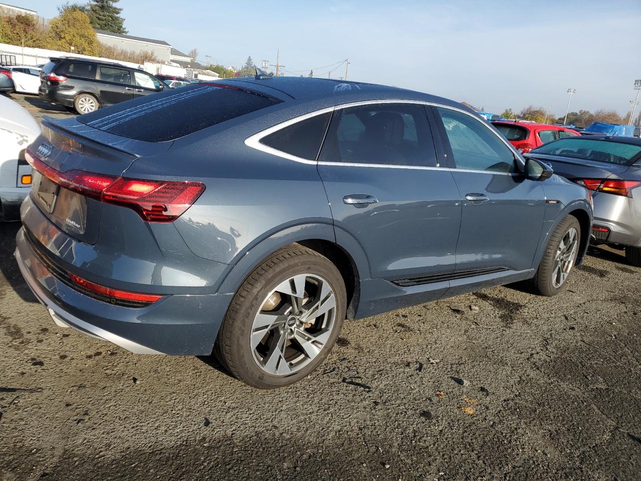 Image 3 of 2021 AUDI E-TRON SPORTBACK PREMIUM PLUS 2021 with VIN WA12AAGE4MB022259