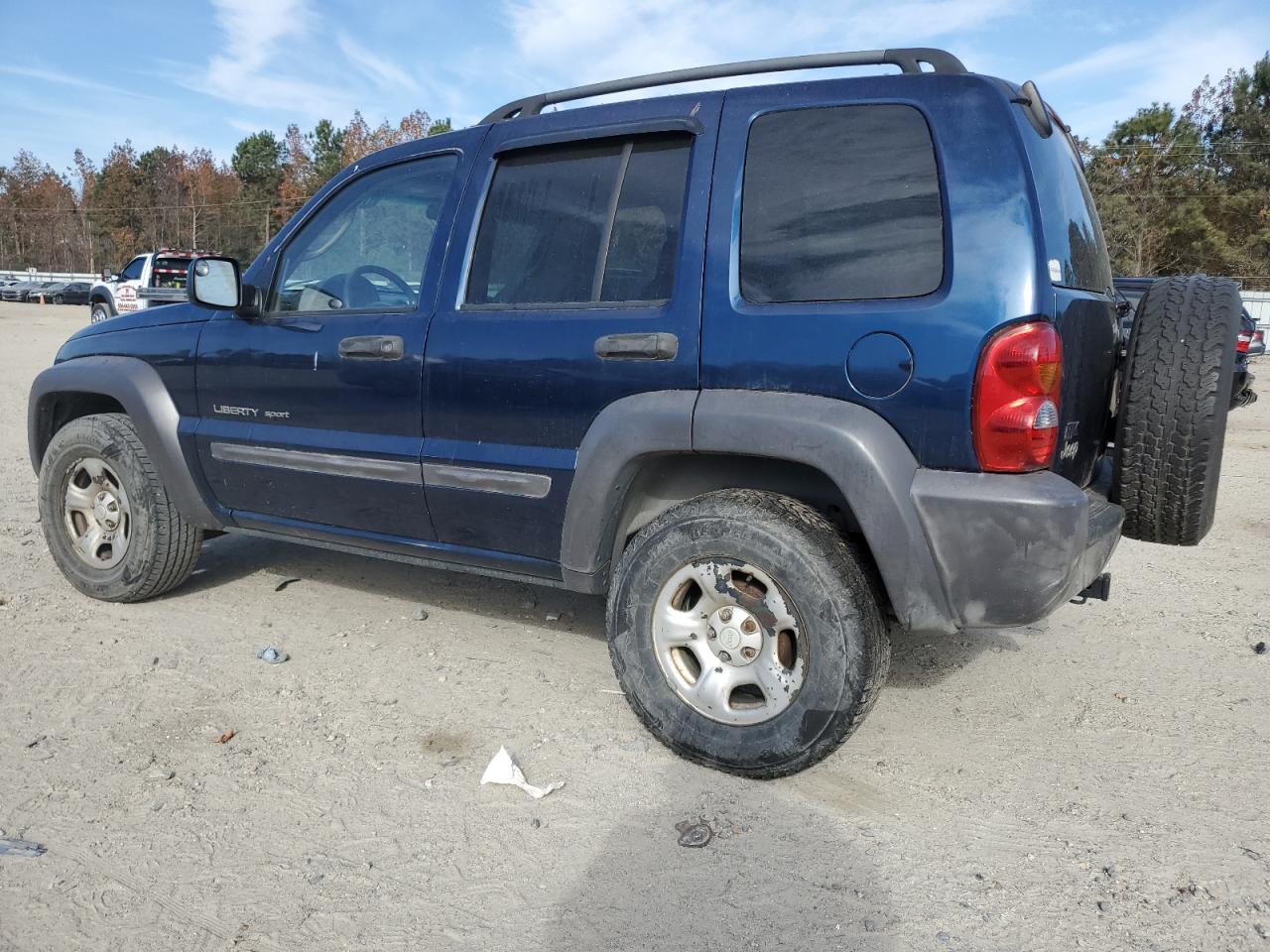 Image 2 of 2002 JEEP LIBERTY SPORT 2002 with VIN 1J4GK48K12W307046