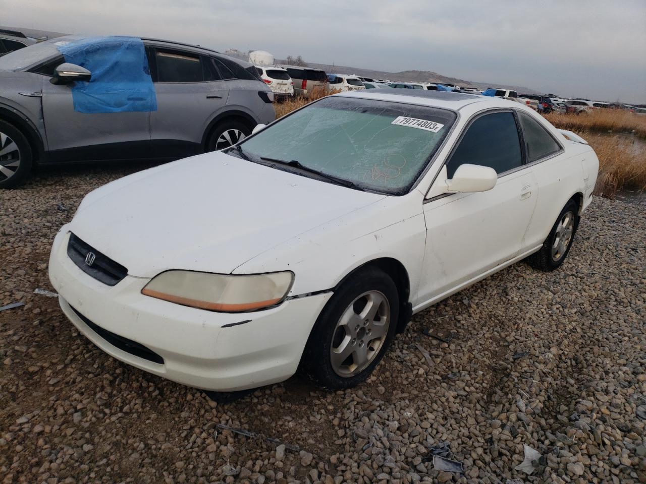 Изображение 1 2000 HONDA ACCORD EX 2000 с VIN 1HGCG2251YA032623