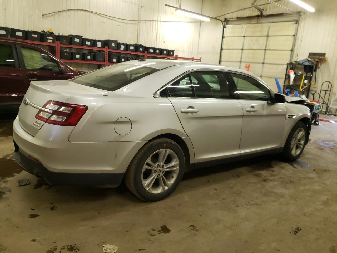 Image 3 of 2013 FORD TAURUS SEL 2013 with VIN 1FAHP2E86DG202143