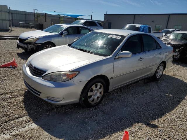 Obraz 1 z 2003 TOYOTA CAMRY LE 2003 z VIN 4T1BE32K83U675663