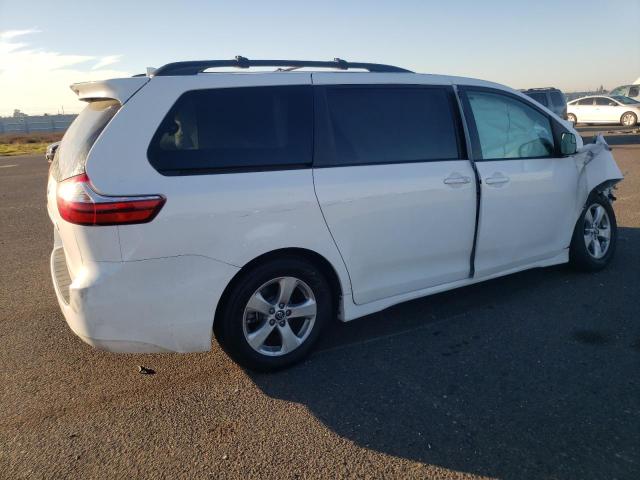 Image 3 of 2018 TOYOTA SIENNA LE 2018 with VIN 5TDKZ3DC9JS952563
