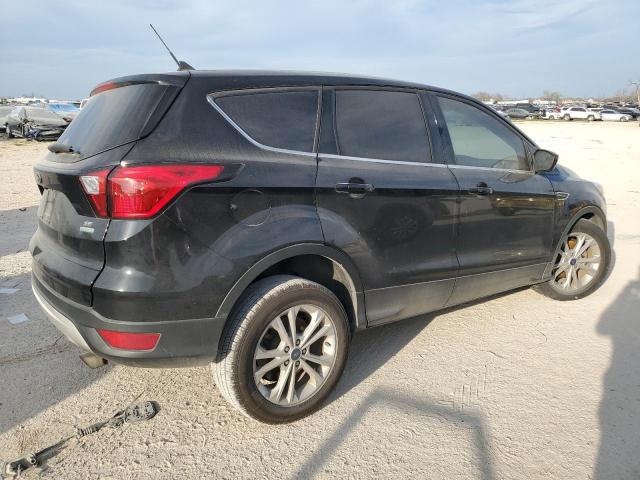 Изображение 3 2019 FORD ESCAPE SE 2019 с VIN 1FMCU0GD4KUC34689