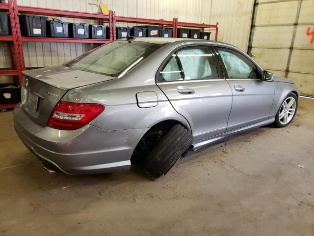 Image 3 of 2012 MERCEDES-BENZ C 300 4MATIC 2012 with VIN WDDGF8BB4CA707049