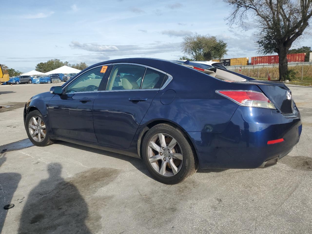 Image 2 of 2013 ACURA TL  2013 with VIN 19UUA8F20DA010132
