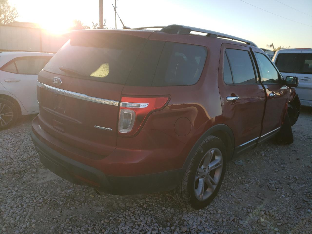 Image 3 of 2015 FORD EXPLORER LIMITED 2015 with VIN 1FM5K7F85FGB24895