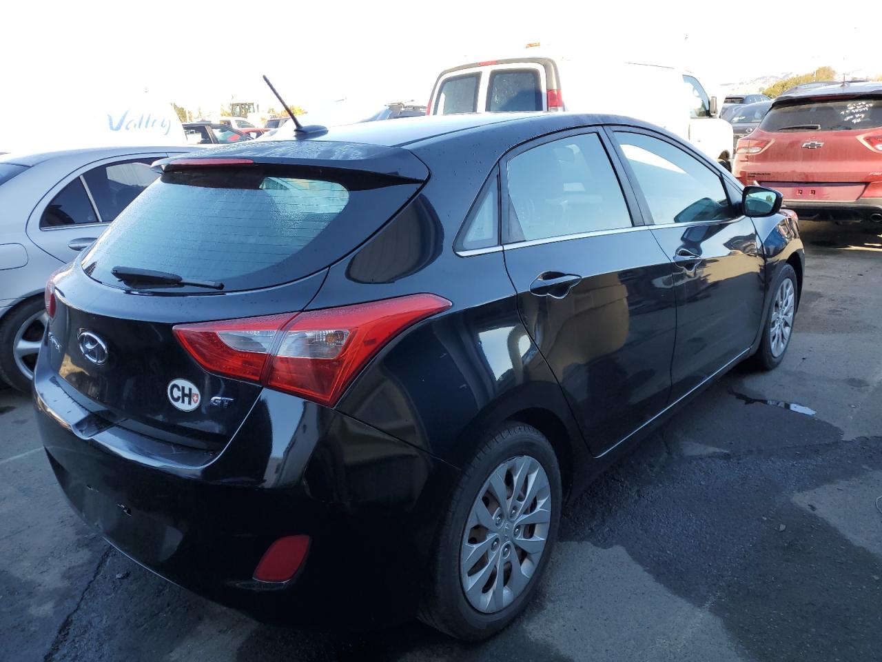 Изображение 3 2016 HYUNDAI ELANTRA GT  2016 с VIN KMHD35LHXGU251937