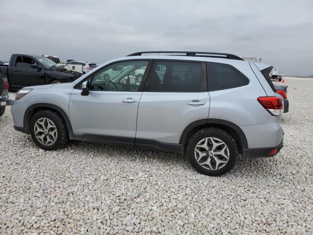 Image 2 of 2021 SUBARU FORESTER PREMIUM 2021 with VIN JF2SKAJC6MH459592