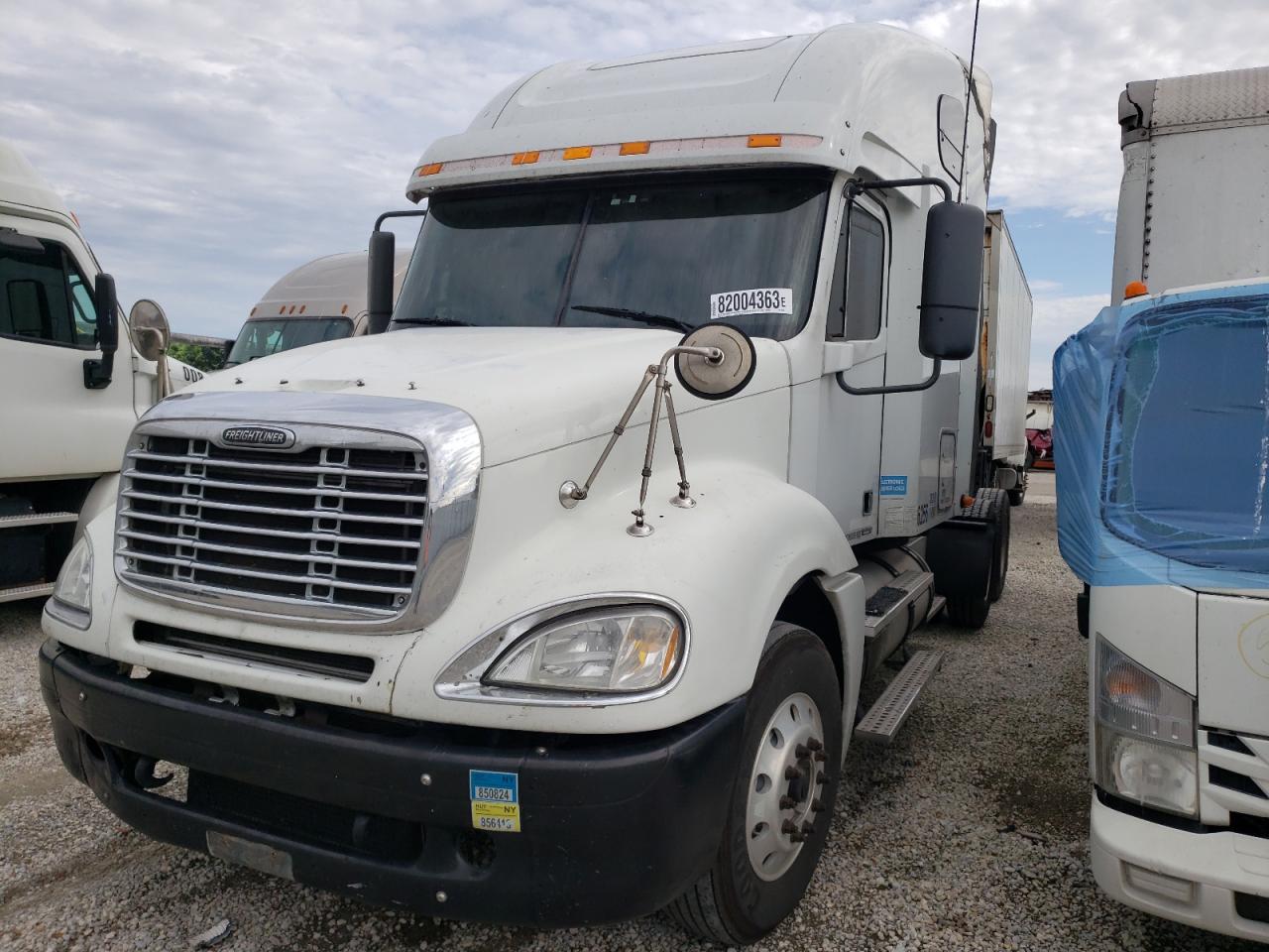 Obraz 2 z 2007 FREIGHTLINER CONVENTIONAL COLUMBIA 2007 z VIN 1FUJA6CKX7LZ26828
