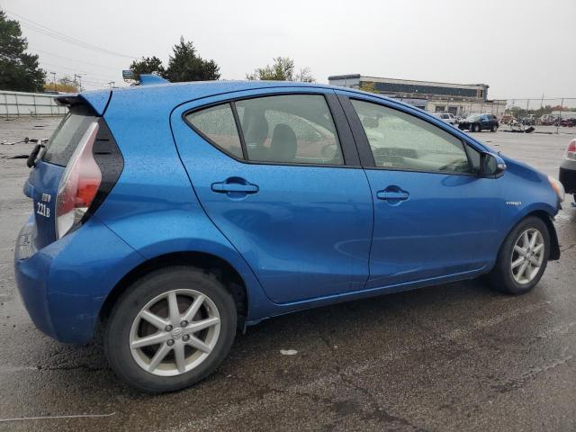 Изображение 3 2015 TOYOTA PRIUS C  2015 с VIN JTDKDTB35F1108476