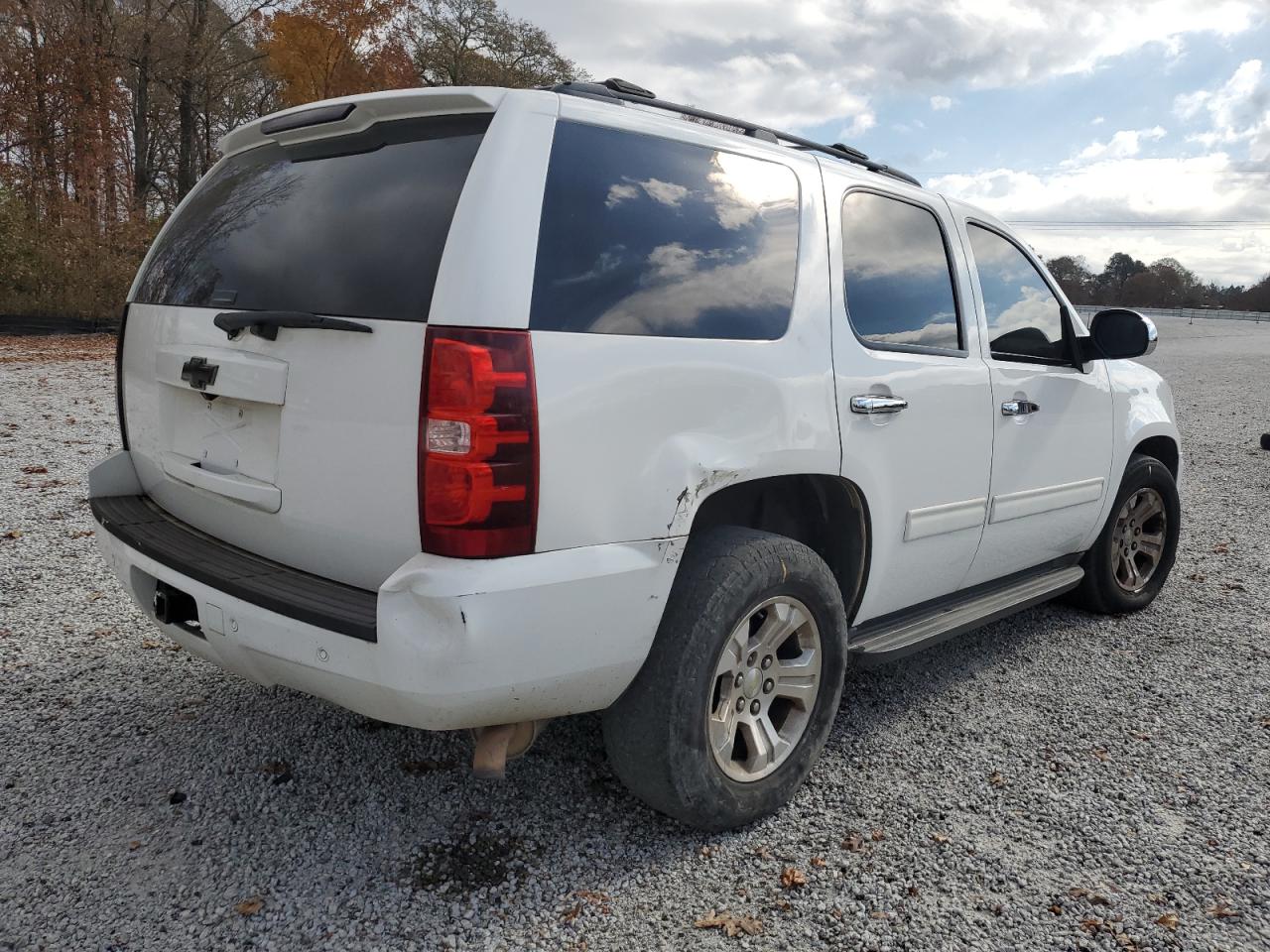 Изображение 3 2013 CHEVROLET TAHOE C1500 LT 2013 с VIN 1GNSCBE02DR340103