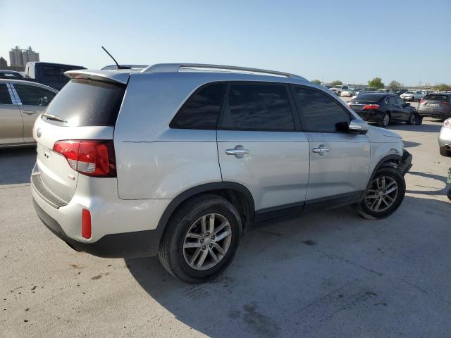 Image 3 of 2014 KIA SORENTO LX 2014 with VIN 5XYKT3A68EG522249