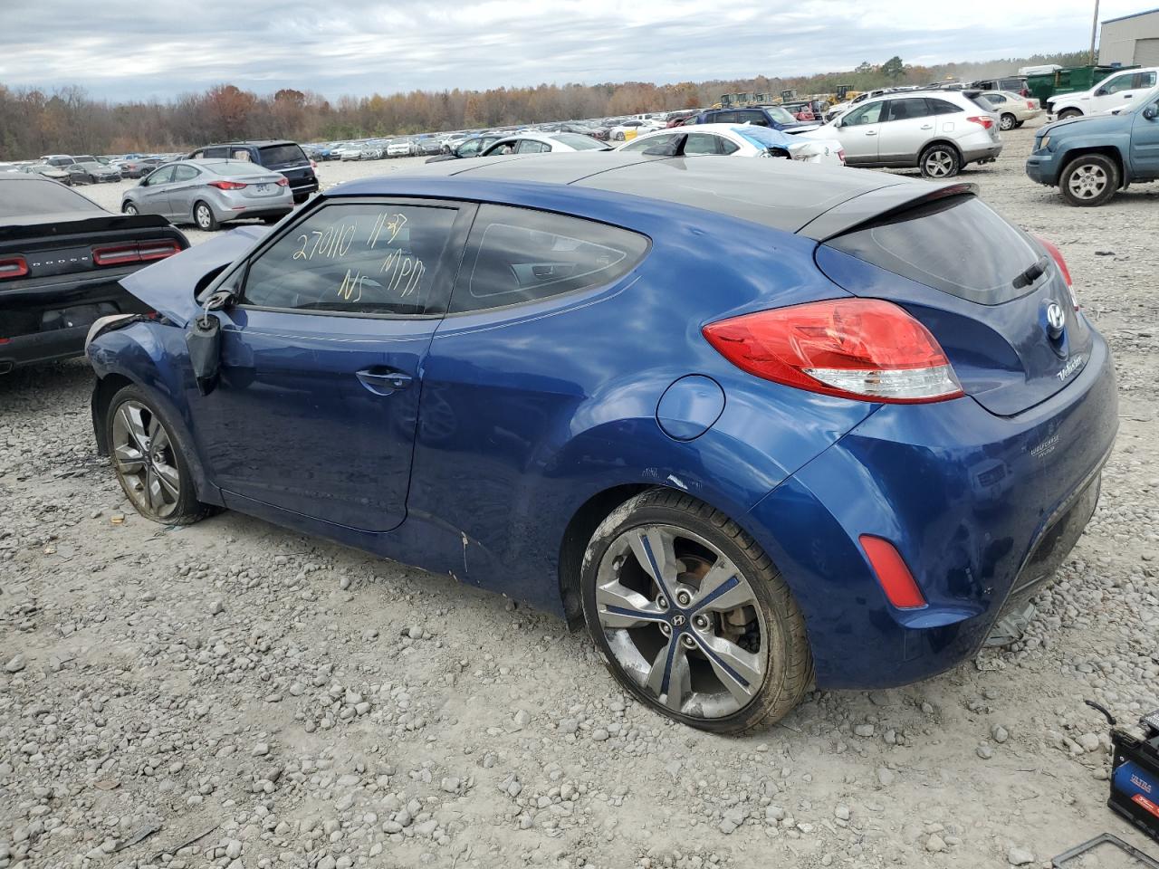 Obraz 2 z 2016 HYUNDAI VELOSTER  2016 z VIN KMHTC6AD7GU270110