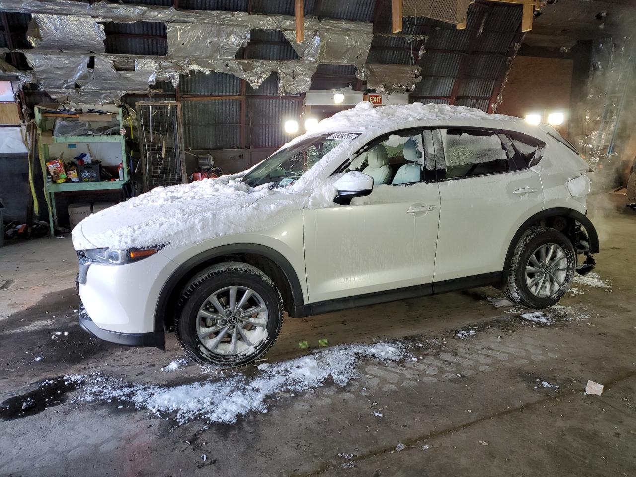 Obraz 1 z 2023 MAZDA CX-5 PREFERRED 2023 z VIN JM3KFBCM8P0272587