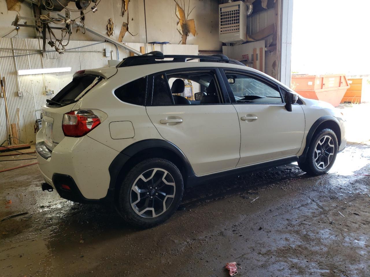Image 3 of 2016 SUBARU CROSSTREK LIMITED 2016 with VIN JF2GPALC9G8211555