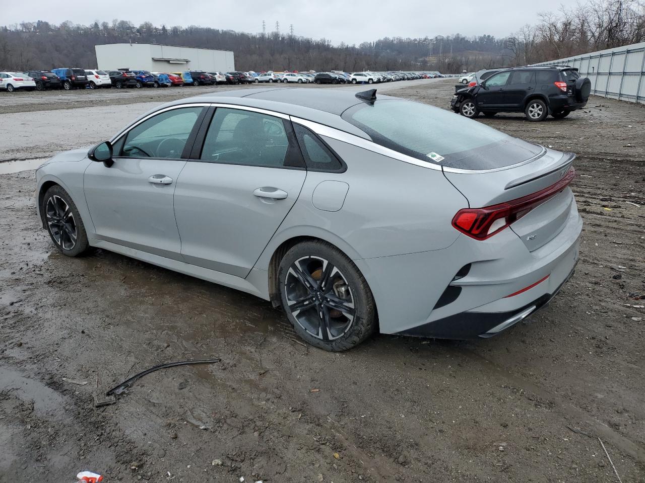 Image 2 of 2022 KIA K5 GT LINE 2022 with VIN 5XXG64J25NG126851