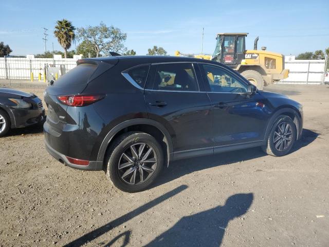 Image 3 of 2018 MAZDA CX-5 GRAND TOURING 2018 with VIN JM3KFADM9J0379910