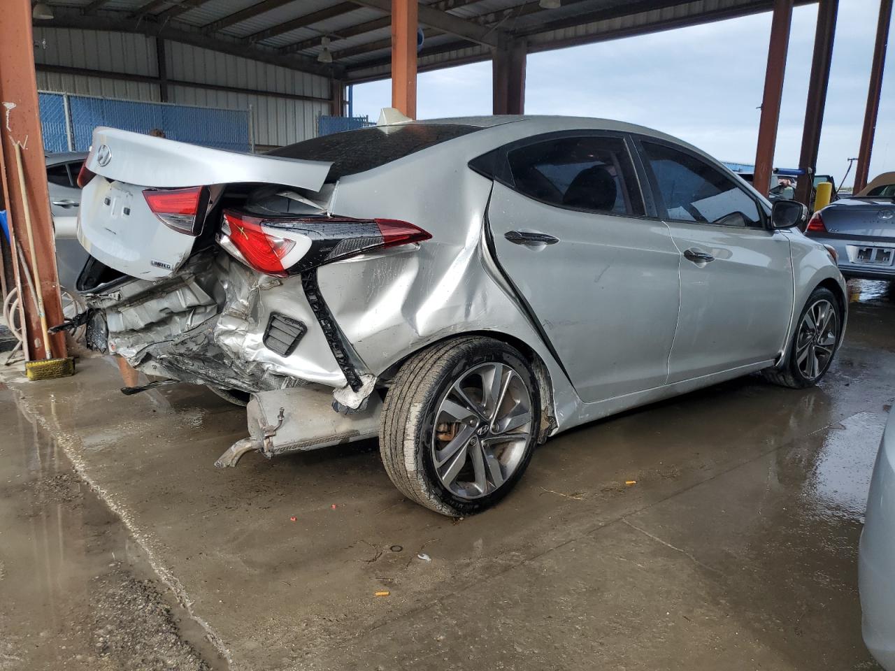 Image 3 of 2015 HYUNDAI ELANTRA SE 2015 with VIN 5NPDH4AE5FH566484