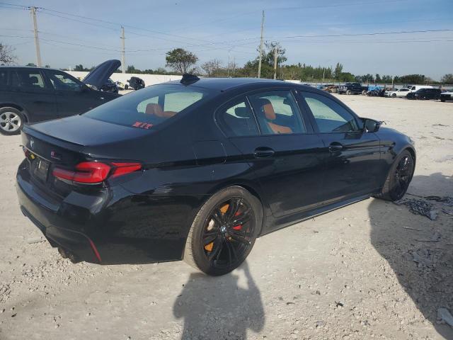 Изображение 3 2021 BMW M5  2021 с VIN WBS83CH02MCF58027